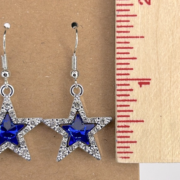 Luxurious Y2K-Inspired Star Dangle Earrings with Sparkling Rhinestones - Picture 2 of 2